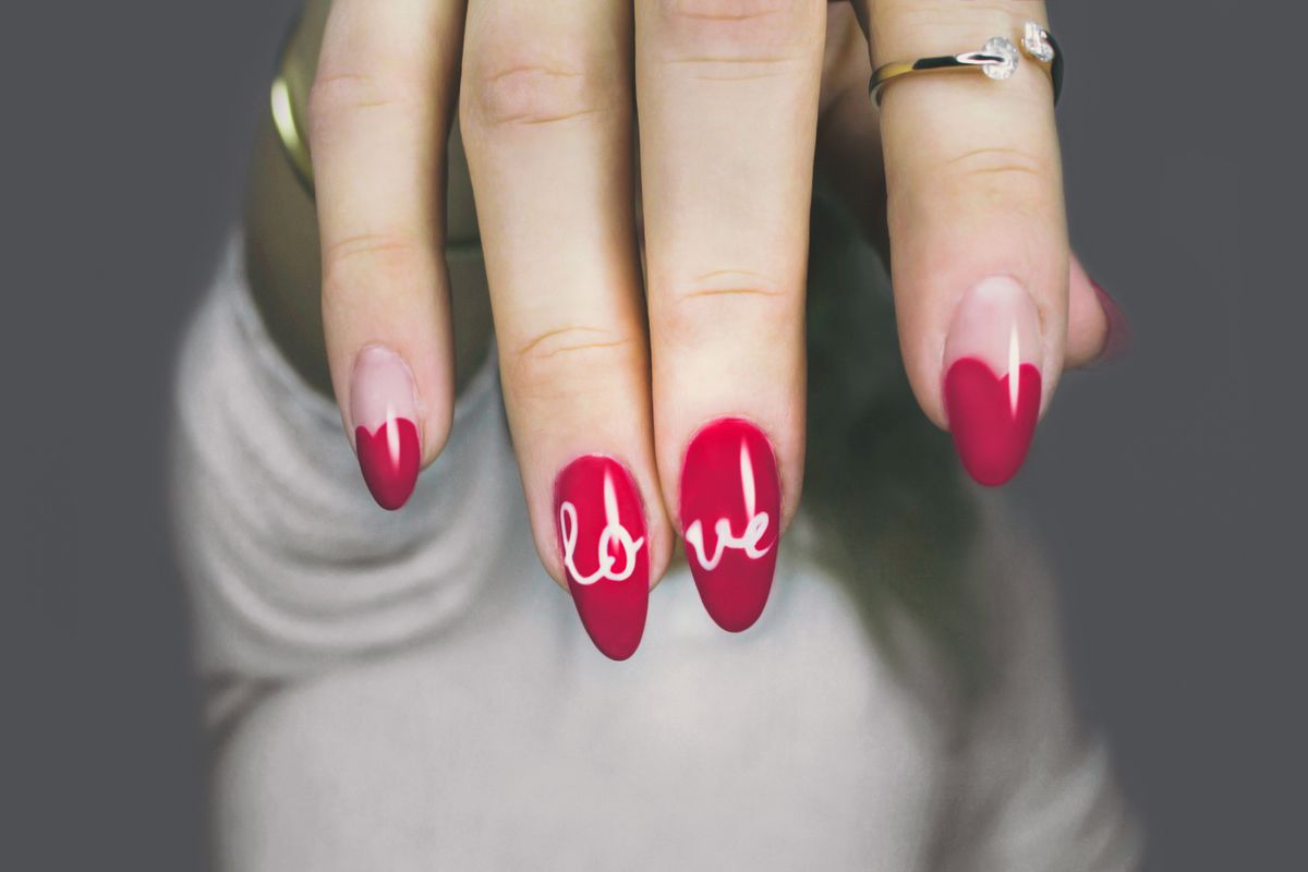 Freestyle nail art by NailD By Nisha